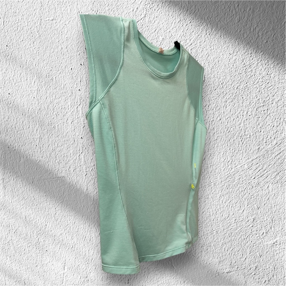 Lululemon Athletica Cap Sleeve Hiking Tank size 2 - Picture 7 of 10
